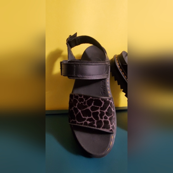 Dr. Martens voss sandals - Picture 3 of 16